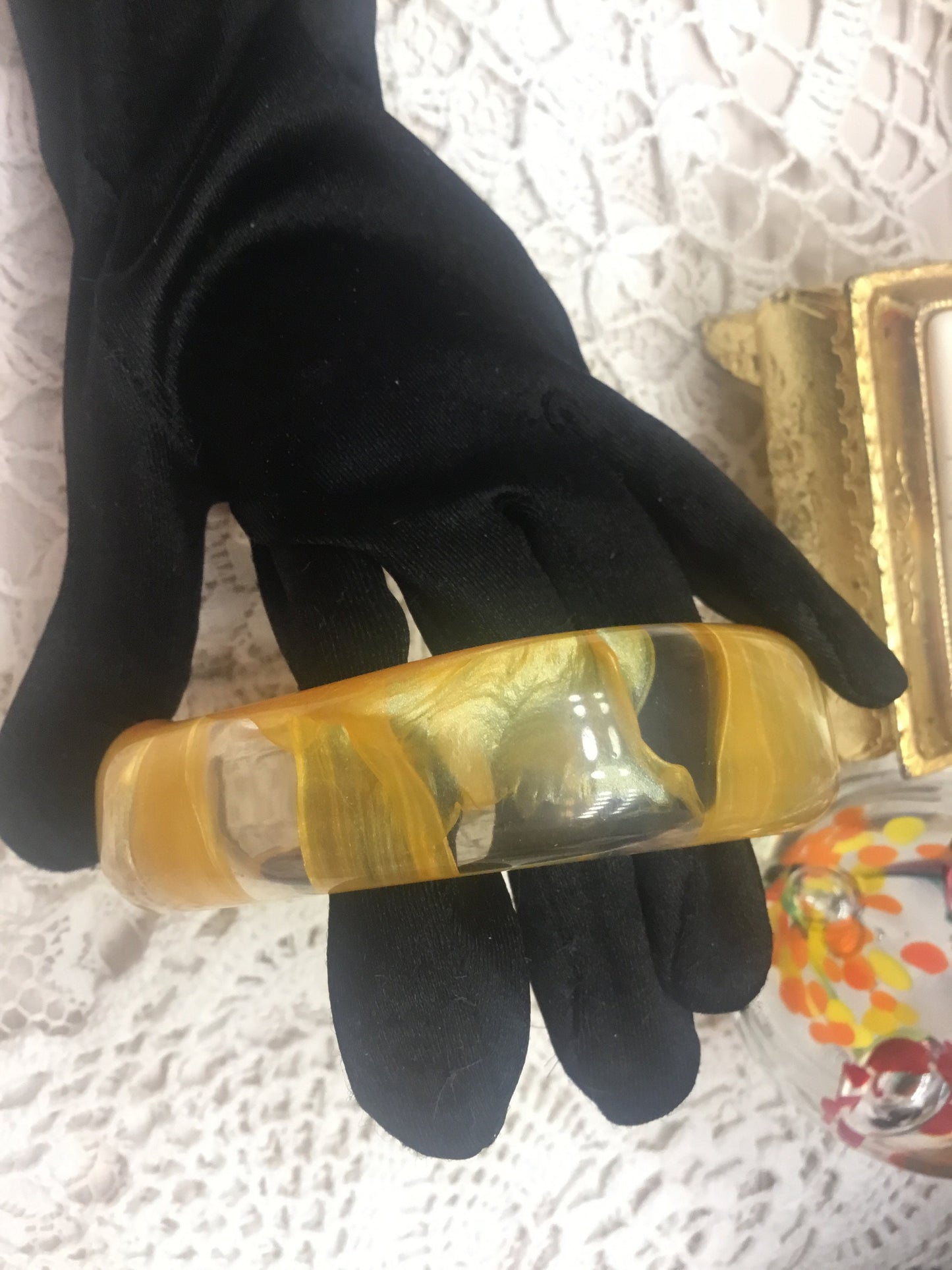 Vintage Clear and Gold Acrylic bangle