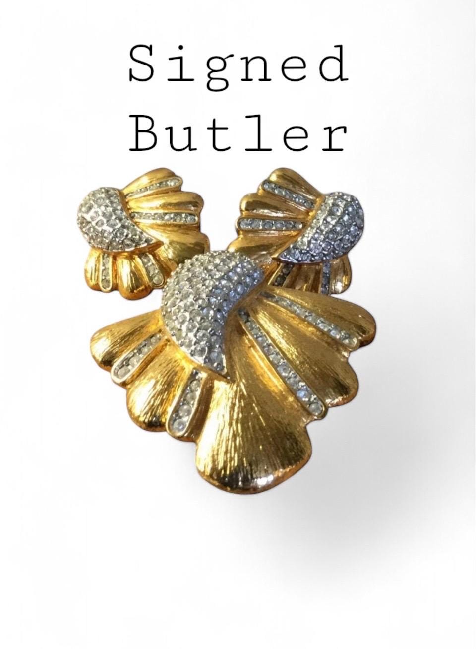 Signed Butler Rhinestone Gold Tone Demi Parure Brooch Pin