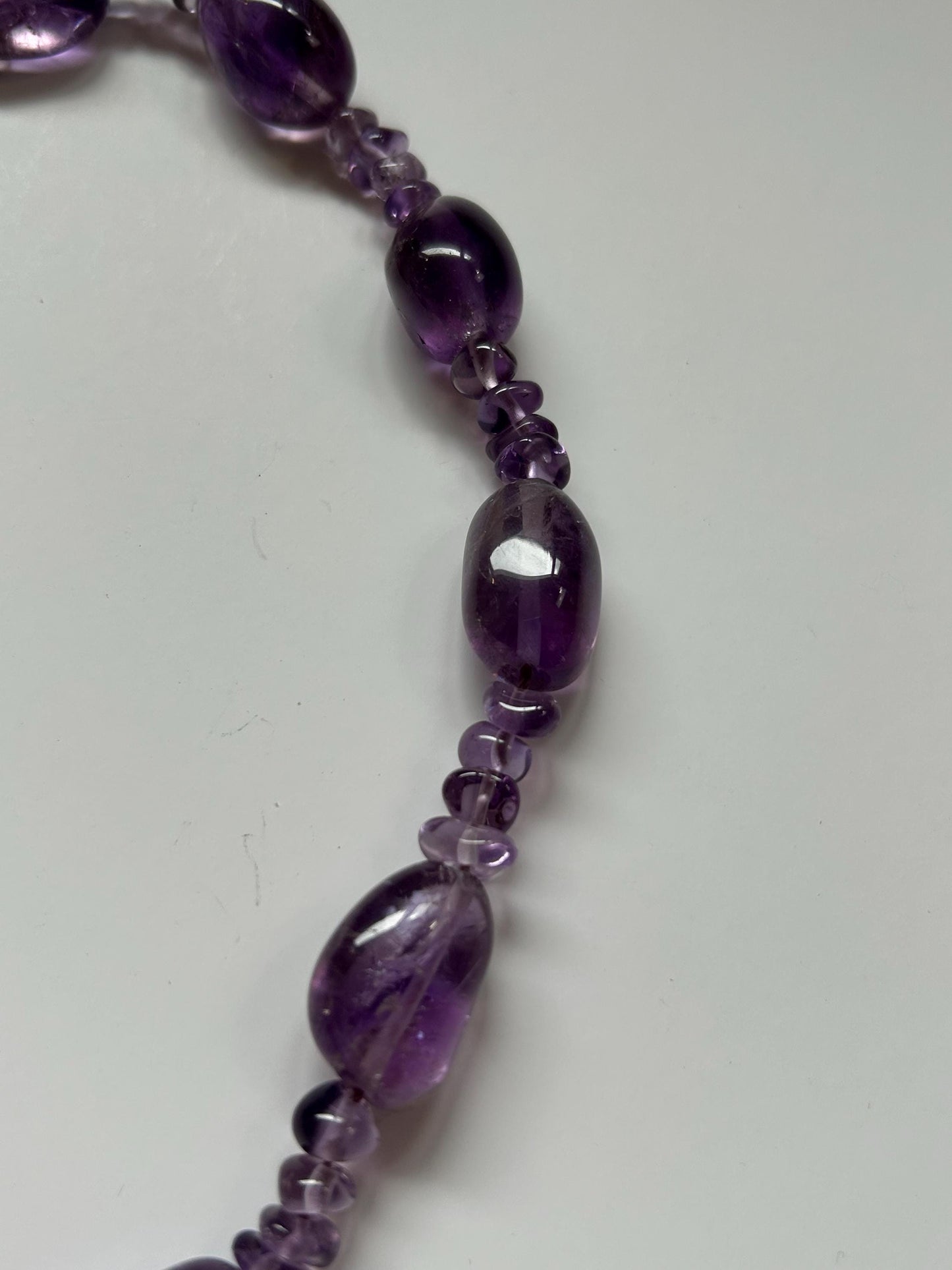 Timeless Elegance: Vintage 1960s Natural Amethyst Necklace