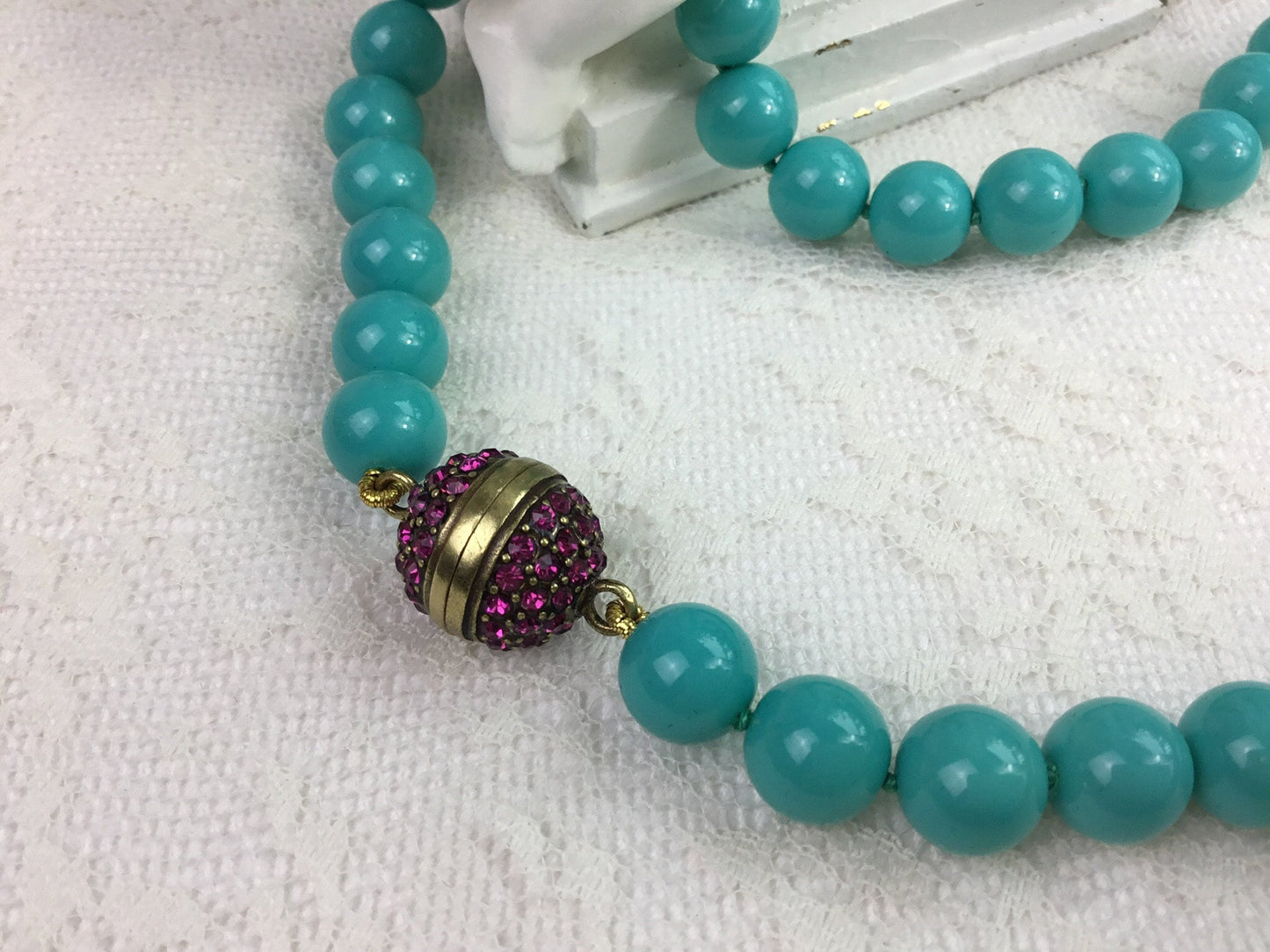 Vintage Faux turquoise Bead Necklace ,Gift for Her, Gifts for Mom, Custom Jewelry, Gifts