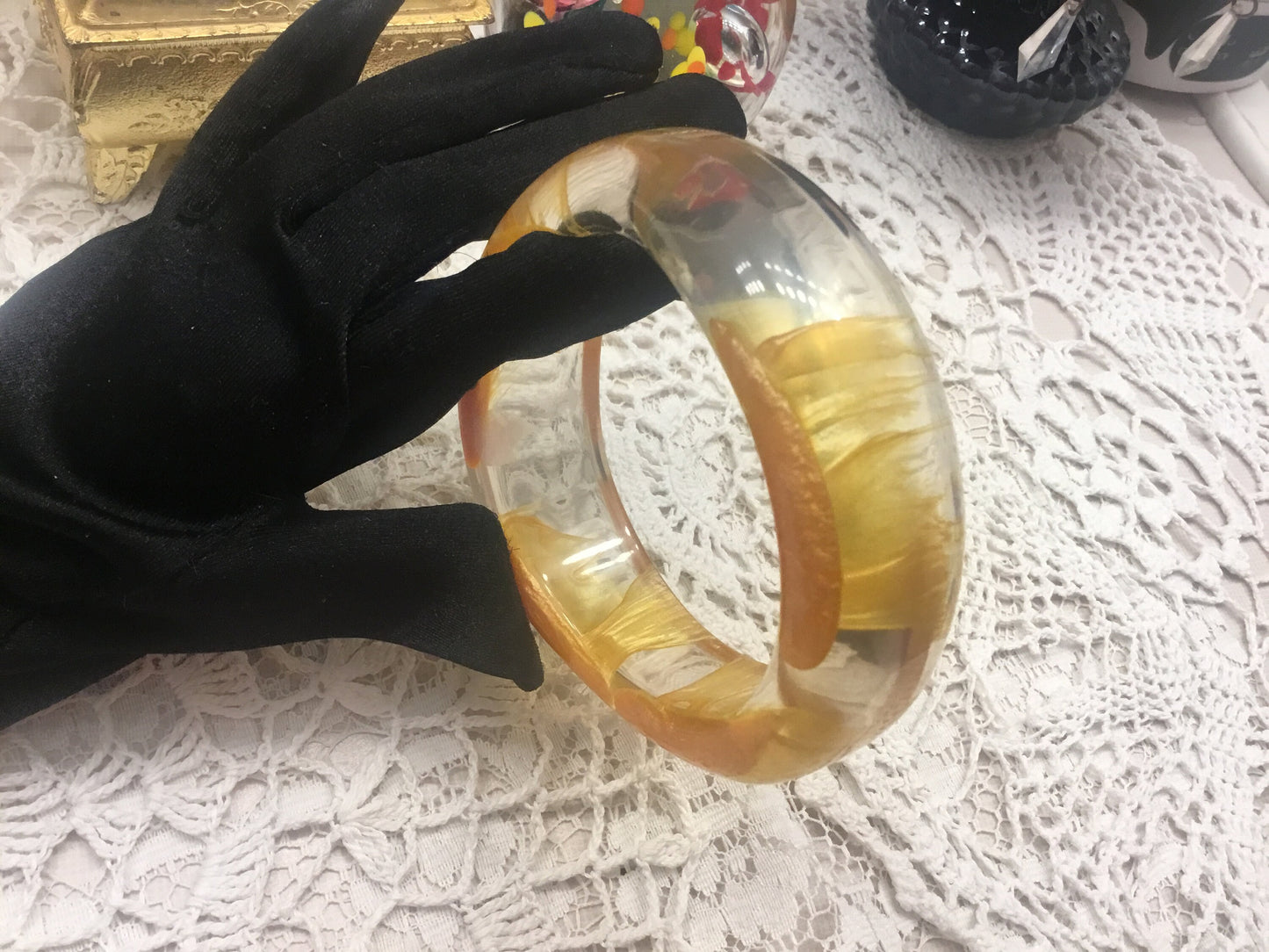 Vintage Clear and Gold Acrylic bangle