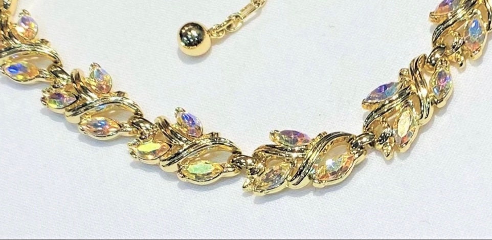 Wonderful Vintage Crown Trifari Marquise AB Rhinestone Suite