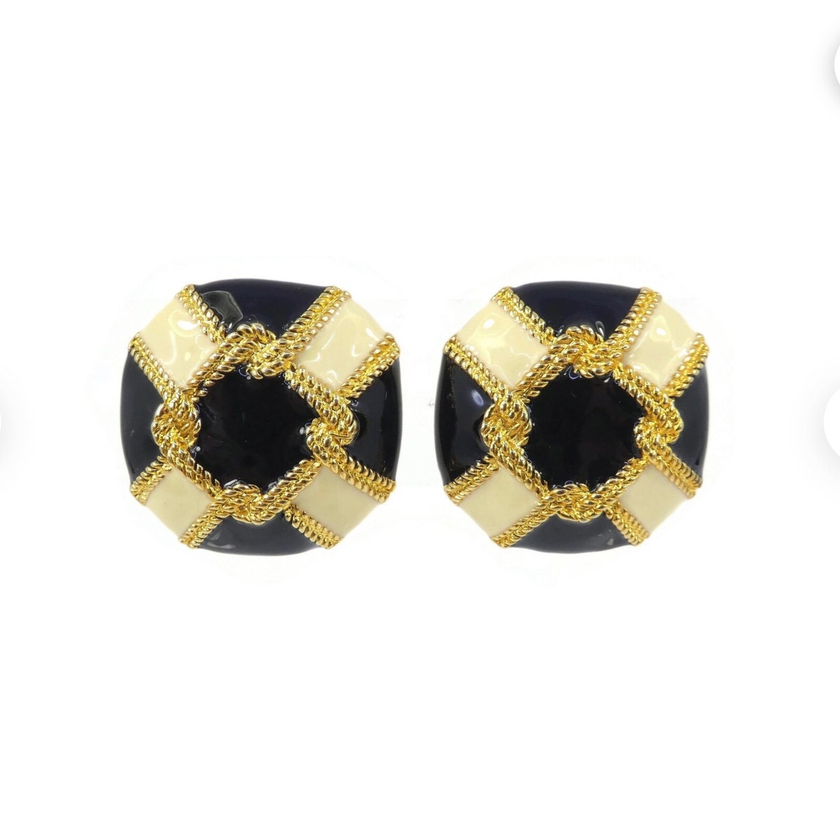 Vintage CIRO Black Cream Earrings with Gold Tone, Roping, Clip Ons, Signed