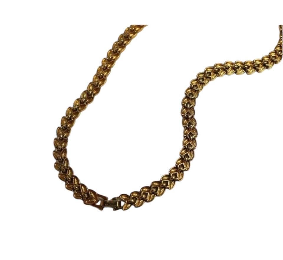 NAPIER Gold Plated floral chain with Rhinestones n