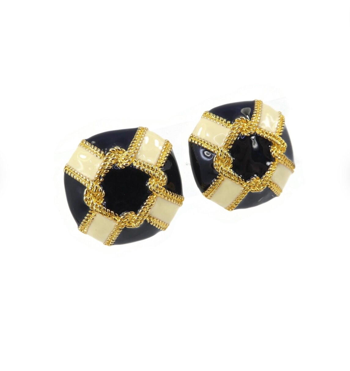 Vintage CIRO Black Cream Earrings with Gold Tone, Roping, Clip Ons, Signed