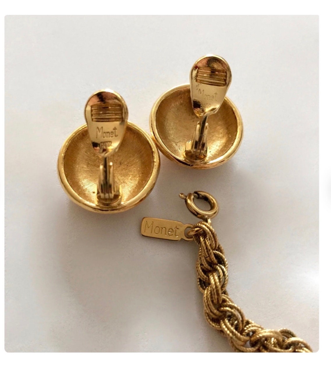Wonderful Vintage Monet Bolero lariat  filigree  capped beads  link chain set,Book Pieces