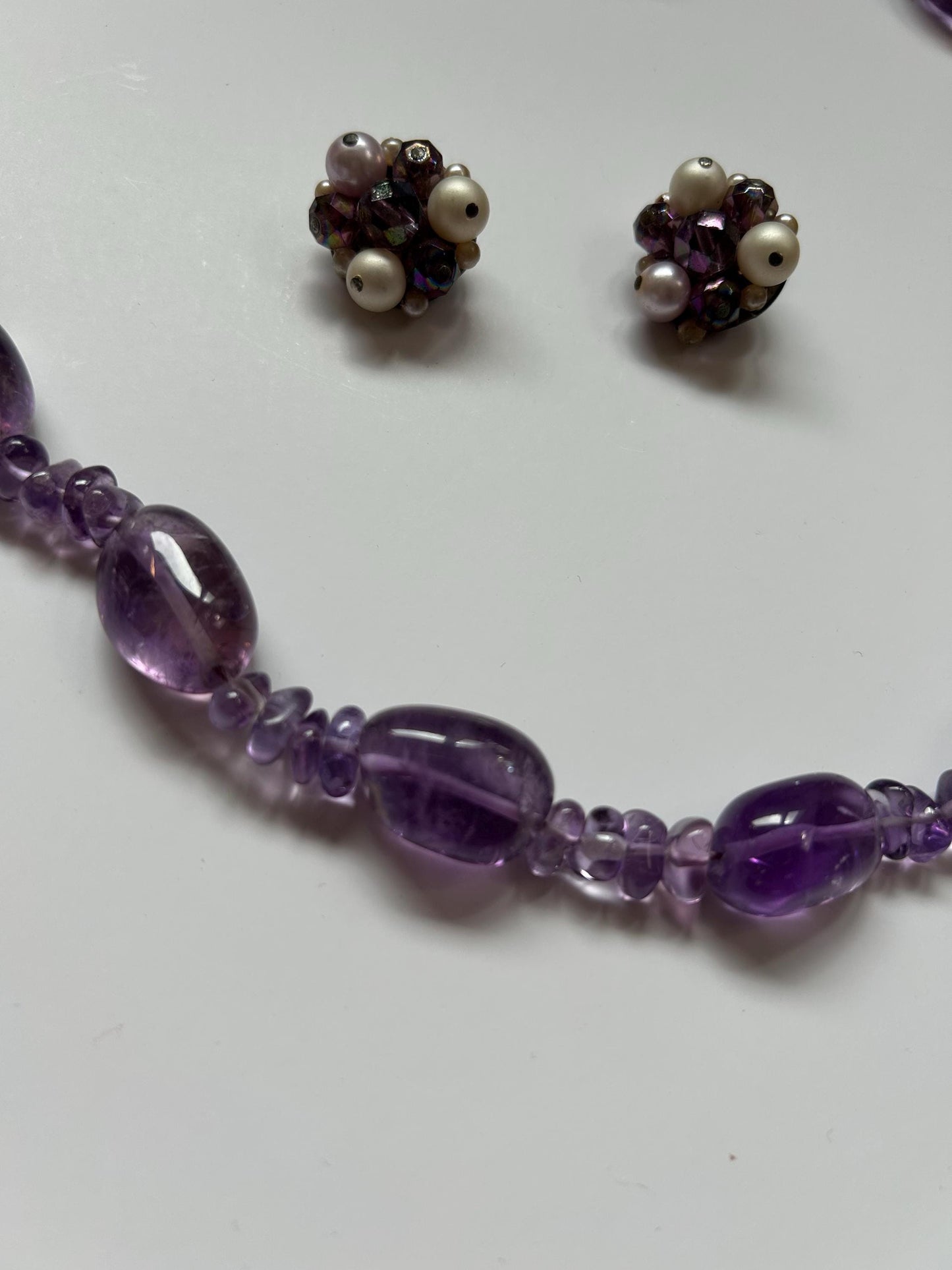 Timeless Elegance: Vintage 1960s Natural Amethyst Necklace