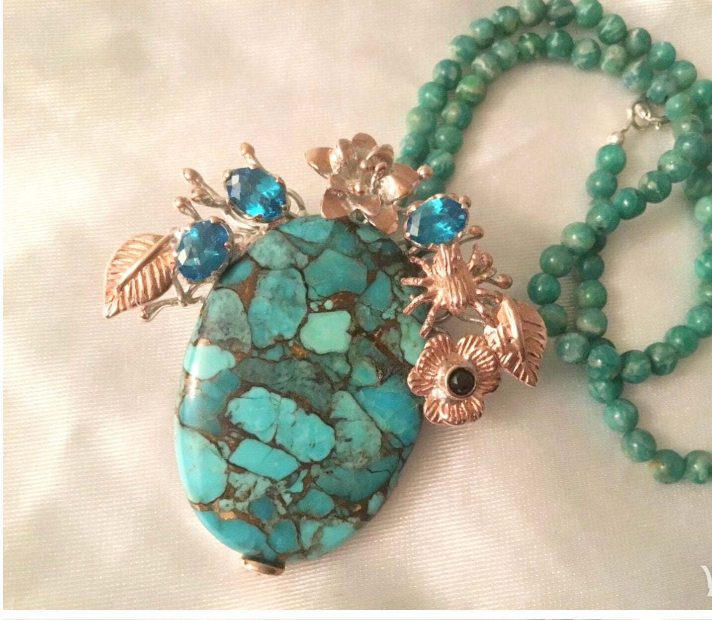 Turquoise pendant with  aventurine beads chain
