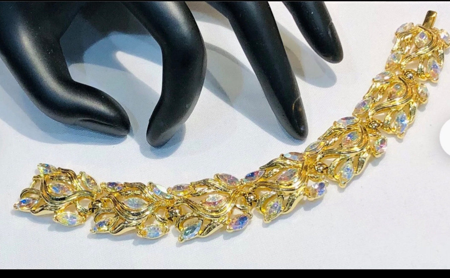 Glamorous Crown Trifari Marquise Crystal  Demi-parure/Necklace and Bracelet Set ,Circa 1960s