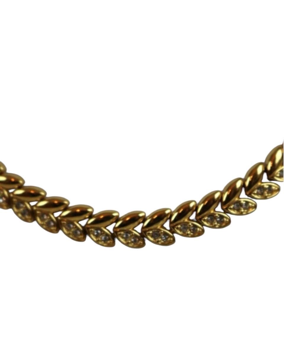 NAPIER Gold Plated floral chain with Rhinestones n