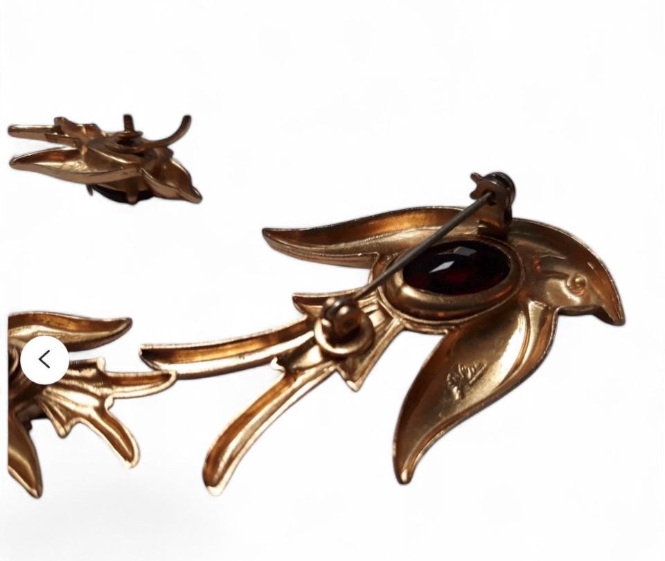 RARE early Coro Pegasus bird swallow rhinestone brooch pin & screw back earring jewellery,hallmarked Coro Craft.