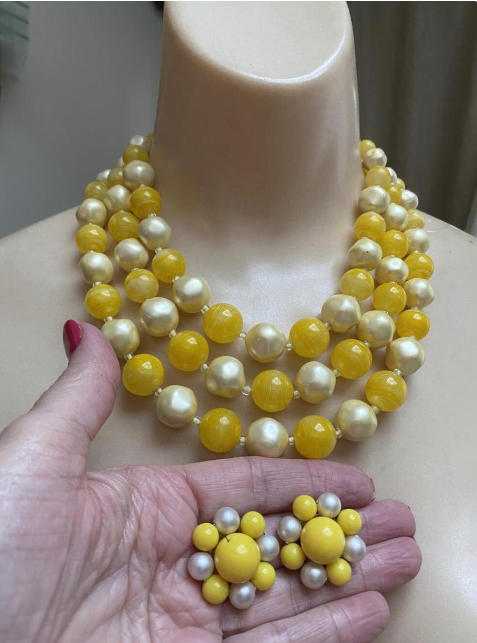 Triple strand bright yellow bead necklace set